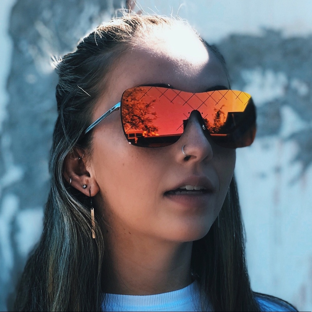 CHANEL red shield sunglasses | 2016